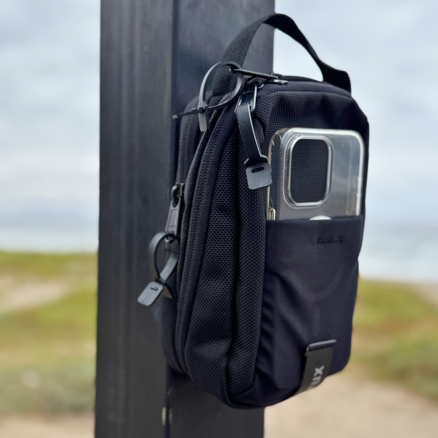 ThruxMagSelfie Bolso Magnético ideal para grabaciones en gym, aventuras al aire libre.