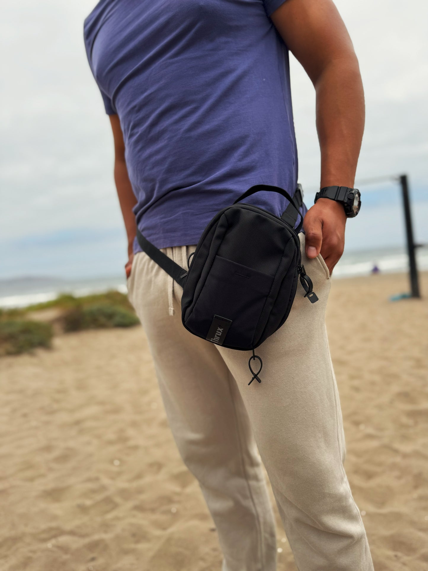 ThruxMagSelfie Bolso Magnético ideal para grabaciones en gym, aventuras al aire libre.